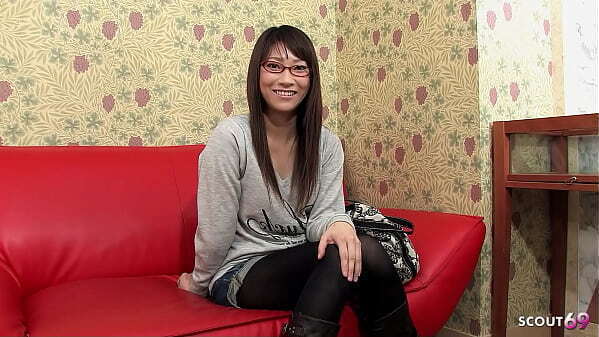 Japanese Teen with Glasses seduce uncensored Casting Fuck