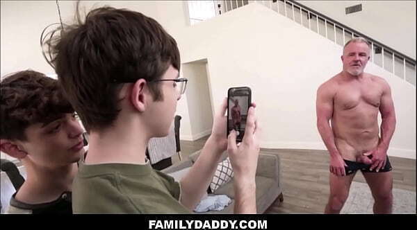 FamilyDaddy Step Son'_s Family Threesome With Muscle Hunk Step After Finding Nudes Phone Dale Savage, Dakota Lovell, Zayne Bright