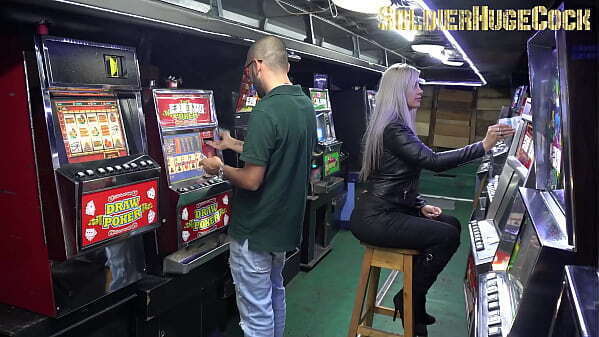 Ashley Gray running credit this weird casino, take advantage more credit.