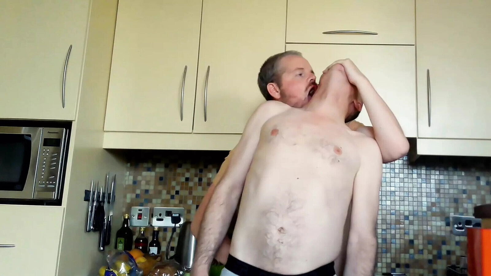 Str8 Dublin married used