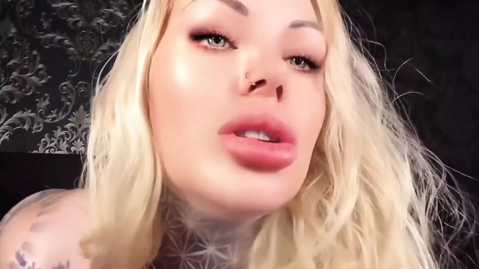 Lockdown Mesmerized Smoky Spell