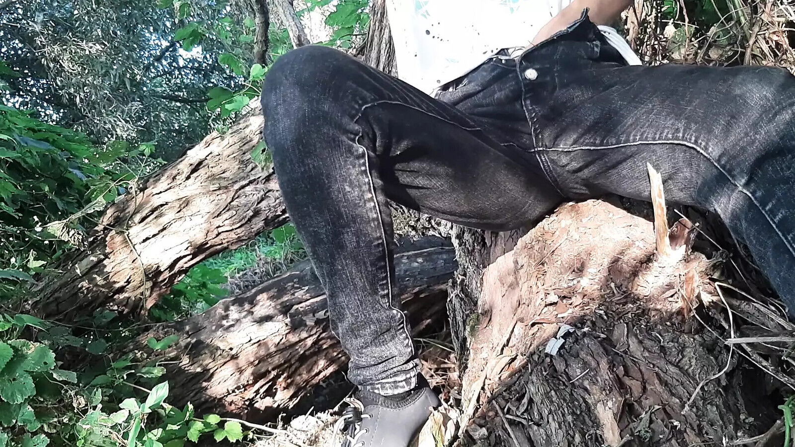 Risky female masturbation clothes outdoors forest Lesbian-candys