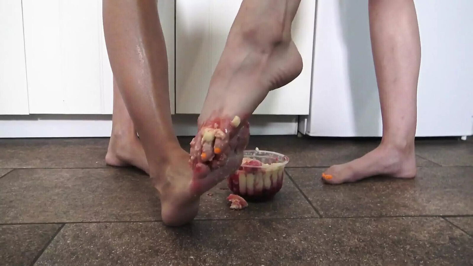 Lesbo Food Games! Blond Brat Girls Pudding Crush Licking!