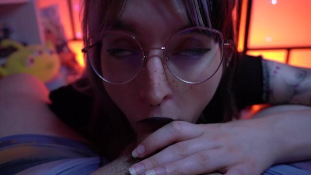 Egirl suce queue après défaite Valorant