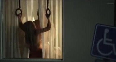 Melissa Rauch In the bronze 