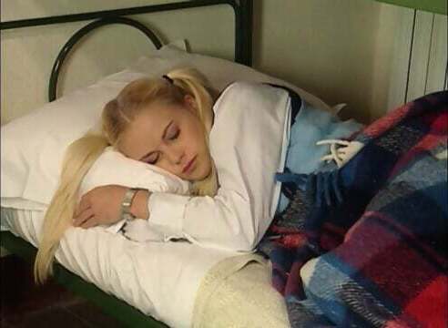 Sandy Style delicious redhead giving guys