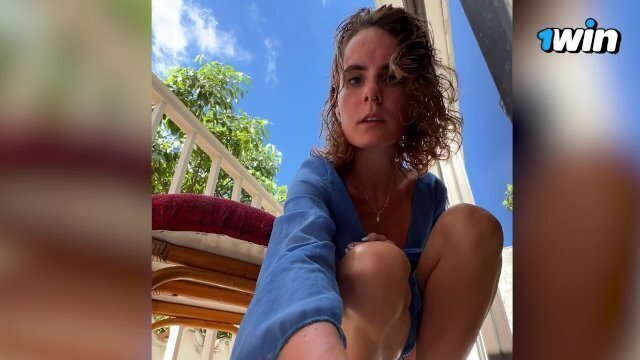 Steamy Balcony Encounter: Girl Filmed Having Wild Moments with Boyfriend Cream Surprise