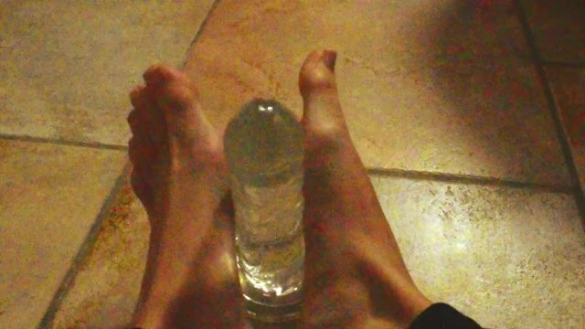 Ariel Ortiz gives good footjob largest transparent dildo
