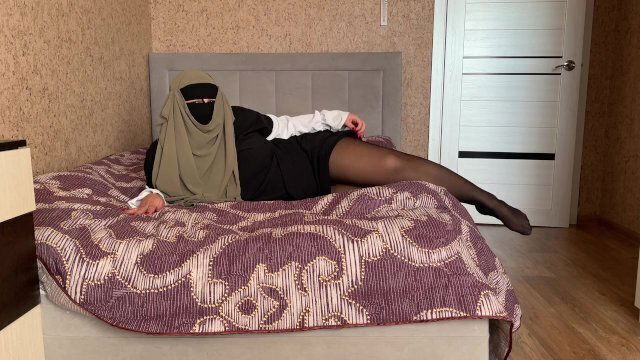 Turkish Khalifa sperm inside porn castingTürk Halife porno dökümünde spermi içeri aldı