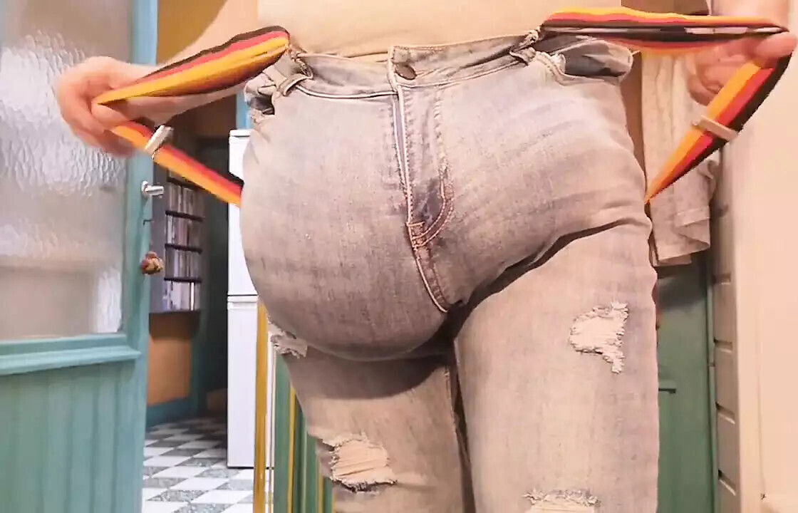 Extreme Bulging Daddy's Boys