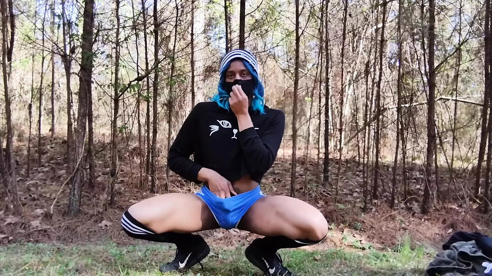 femboy Mika bounce slutty public trails