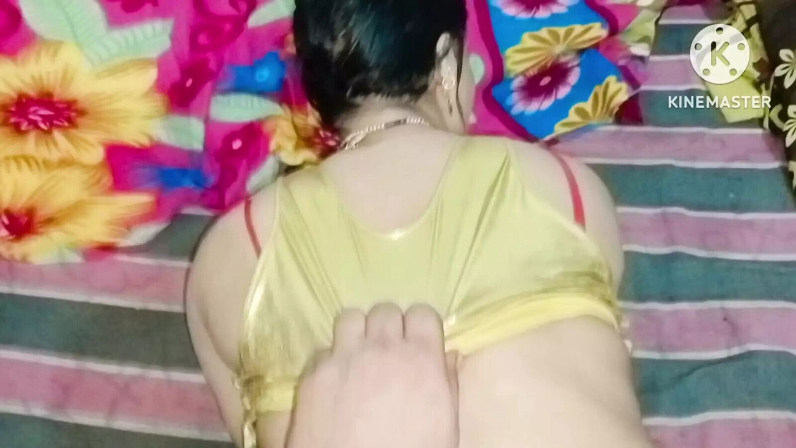 nahate dekh Bhai bedroom main jaker mast choda stepsister stepbrother Hard sexin bedroom