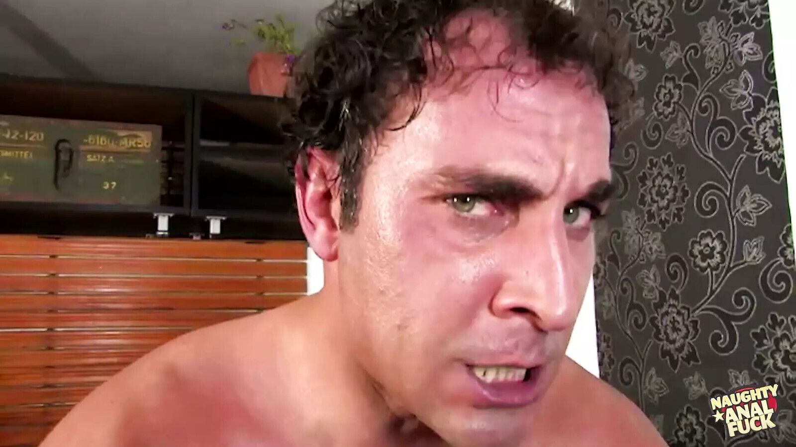 experience this super sexy slut done experienced dick