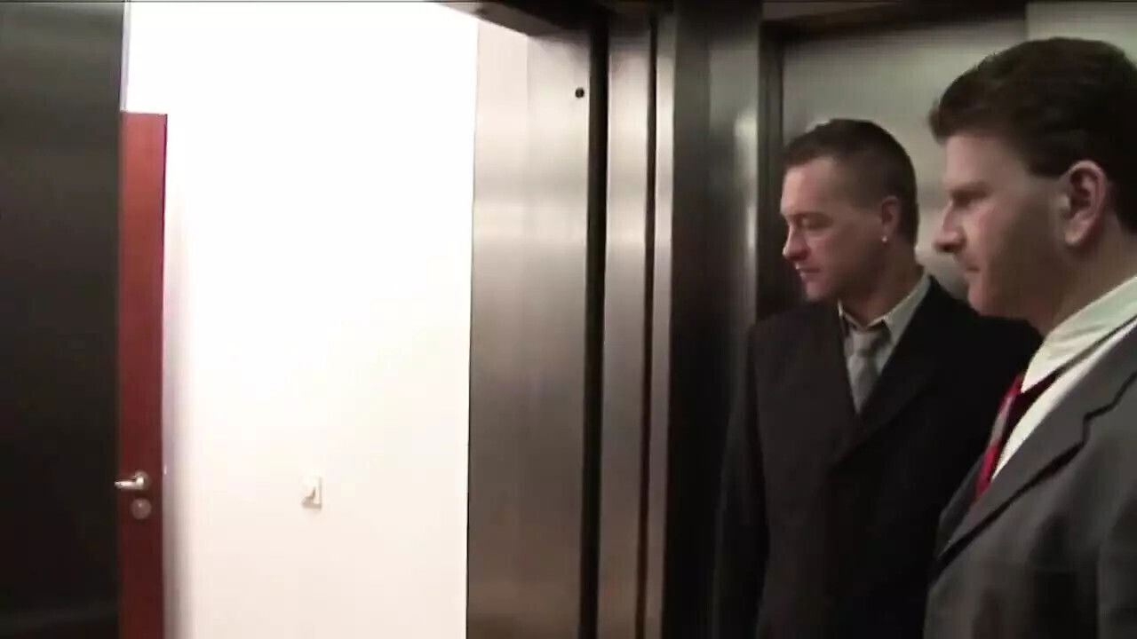 Delivery Bare Fucked Office Hunks