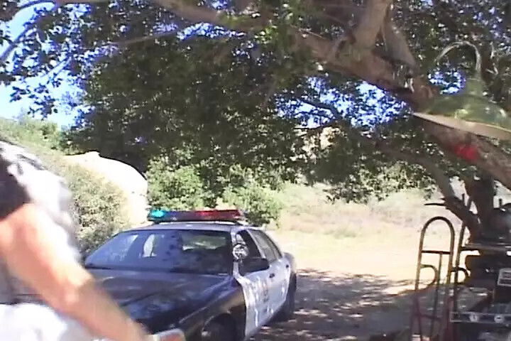 Lucky detective enjoys threesome with police sluts