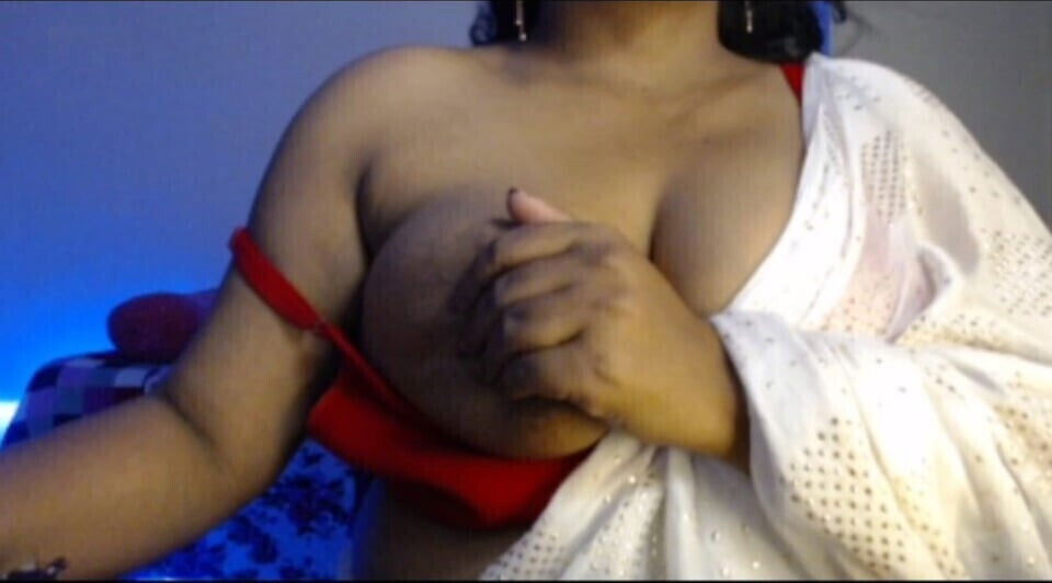 desi sexy girl enjoys opening pinching nipples.