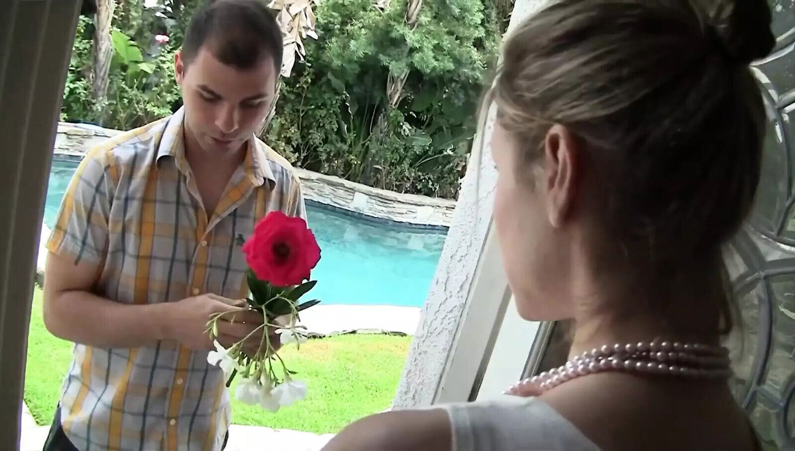 Blonde Milf Velicity Von, Rims Gets Rimmed Analingus Session