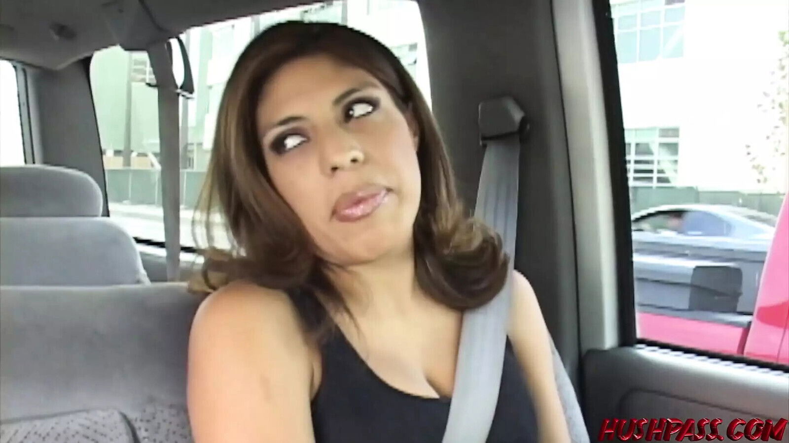 Sexy Sophia Castello Meets Guys Grind