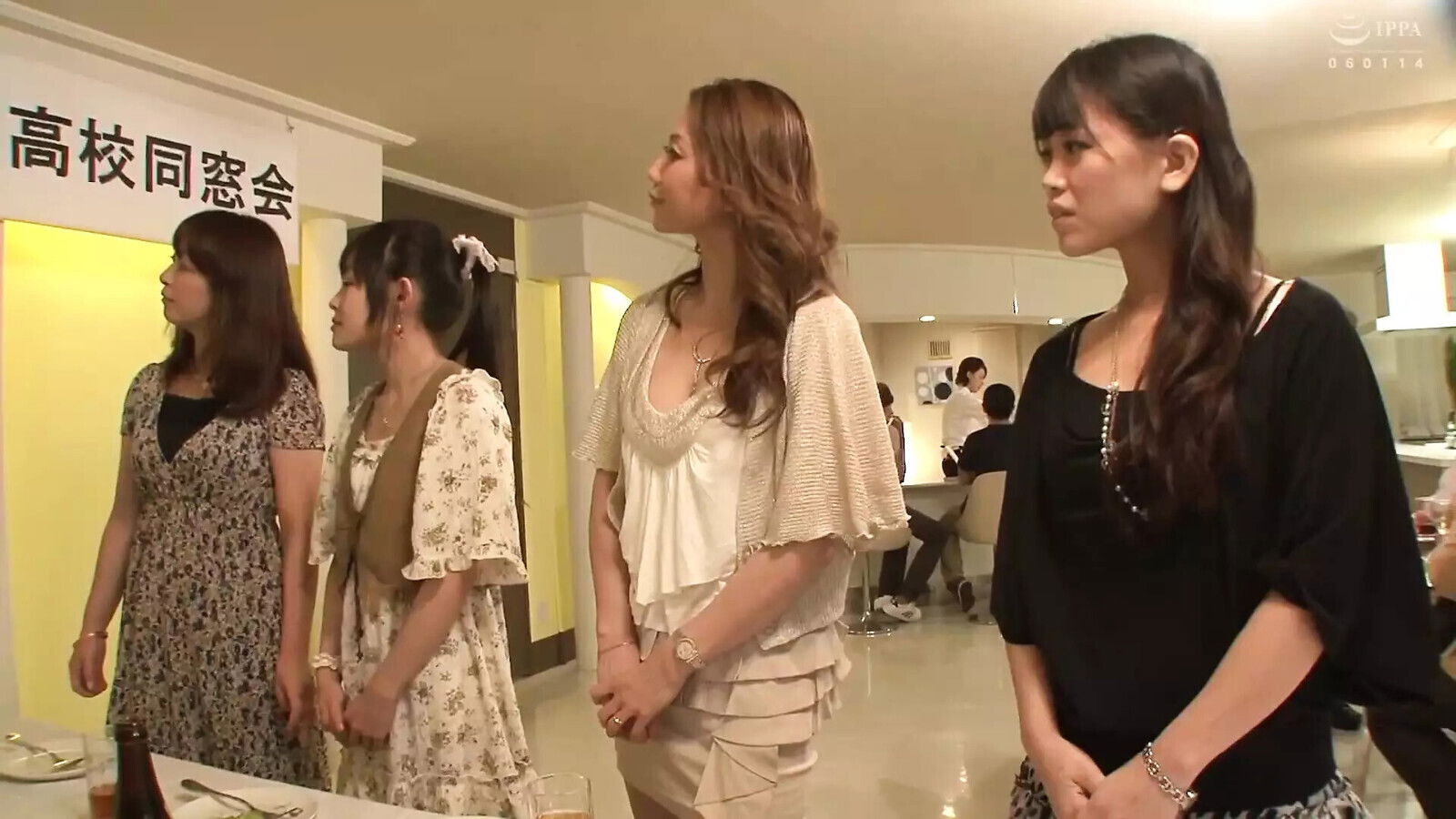 Still Madly Love With Mature Women, Because Their Beautiful Physique, Nurturing Nature