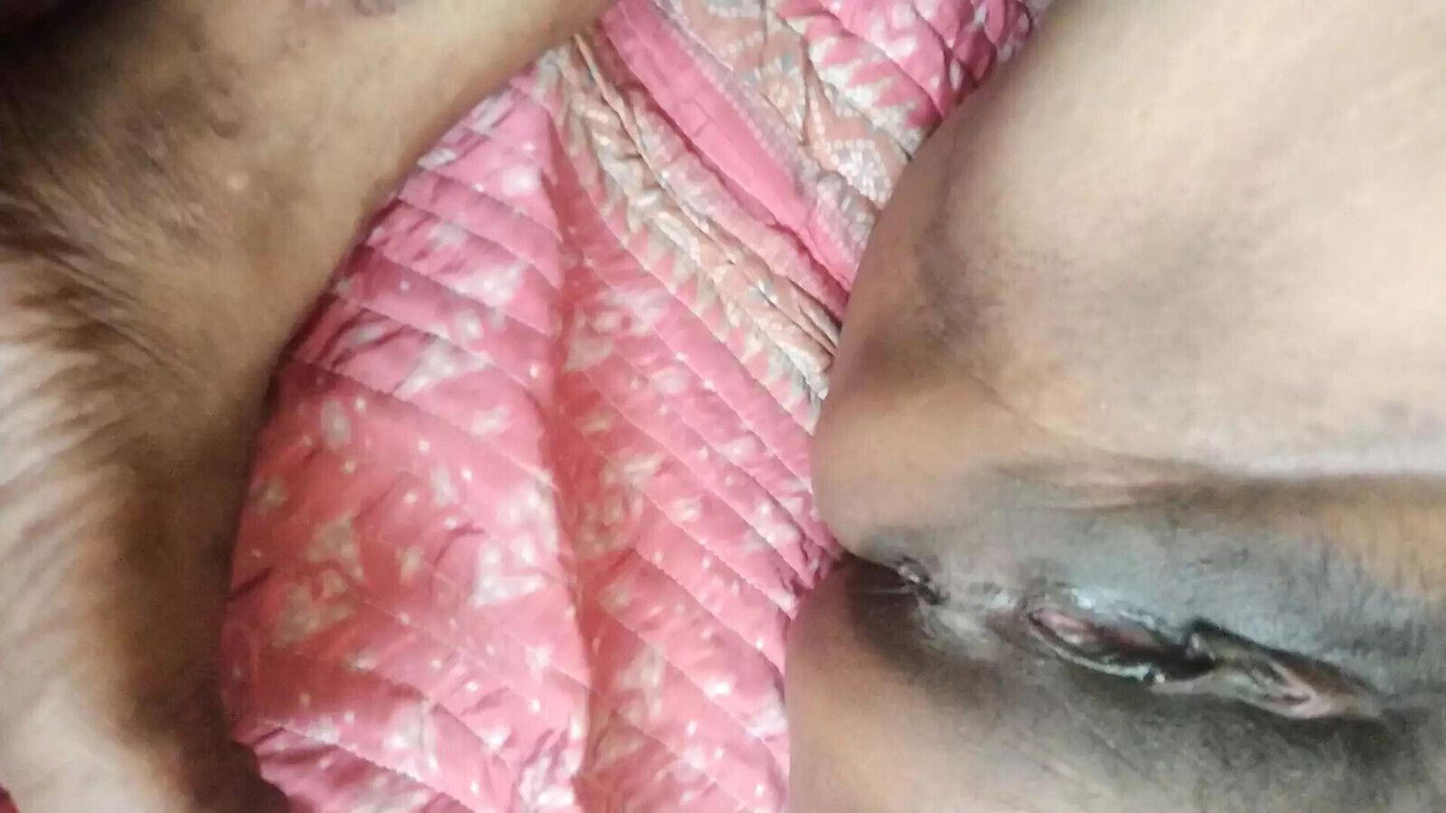 Kavitha pusssy original with friends