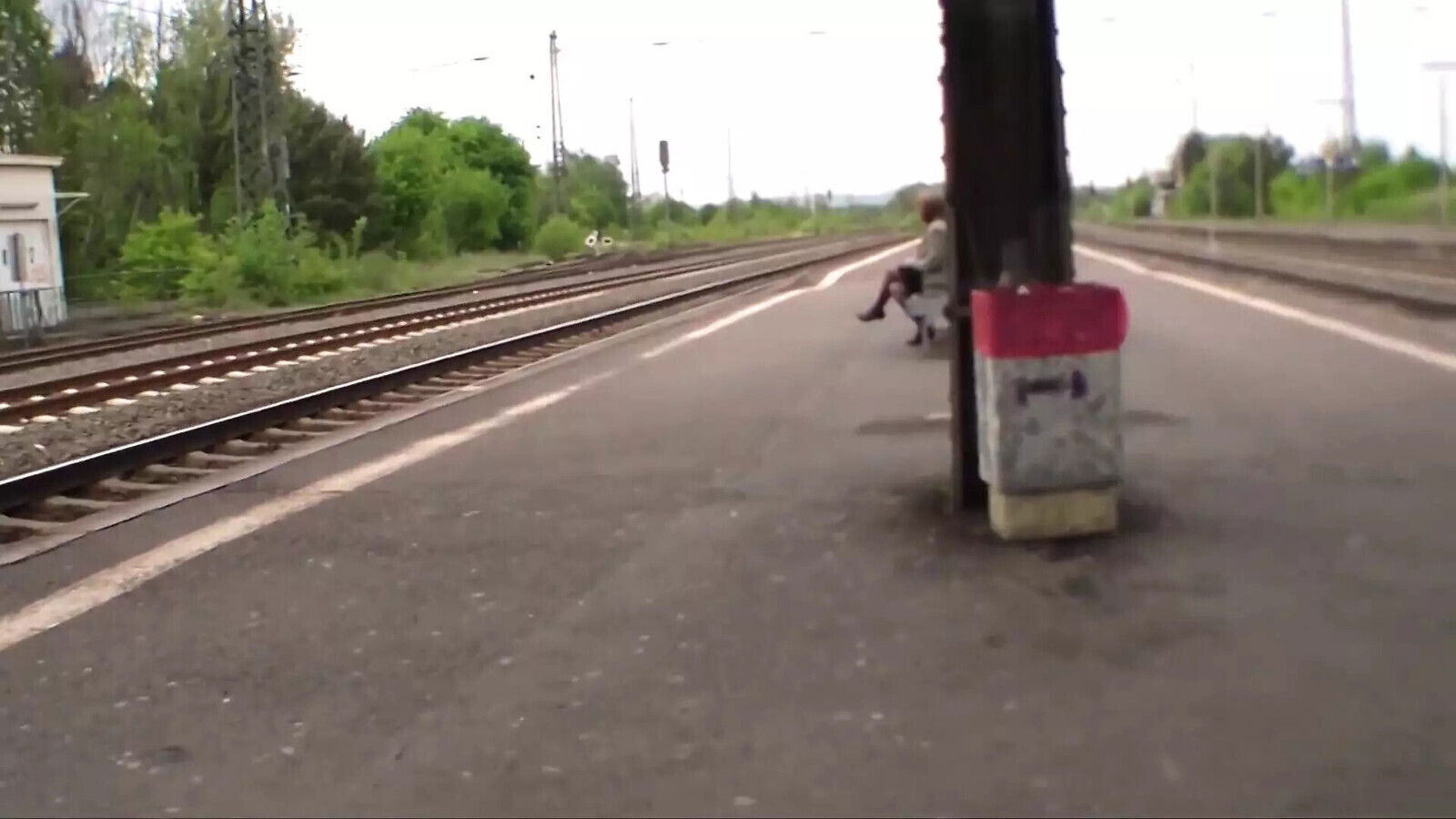 Gilf heels gets picked probed