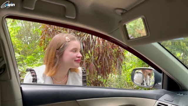 Хиппи-Нимфоманка Путешествует Автостопом хуям