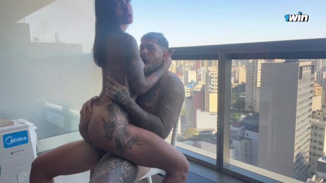 consigo resistir foda alturas gozada bucetinha apertada empresária