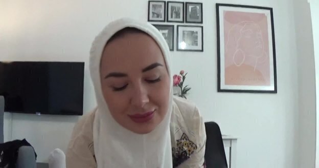 شرموطه مصريه تخون جوزها عشيقها Horny Egyptian Milf Cheating Husband With Colleague