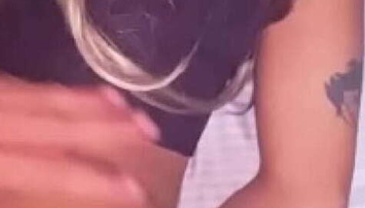 WhatsApp Leak Celebrity Caught Camera: Condom Panic!