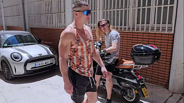 Slave Clandestino [Free Soft Trailer]