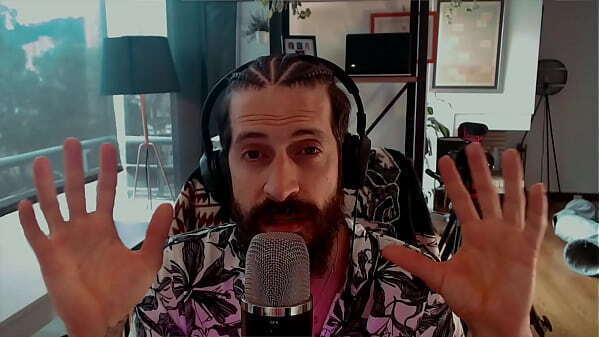 Sexy perfect latina playing dirty