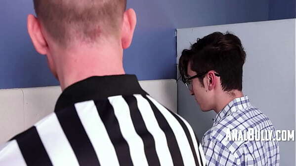 Barebacking Bathroom With Boss Brody Kayman, Dovin Rece