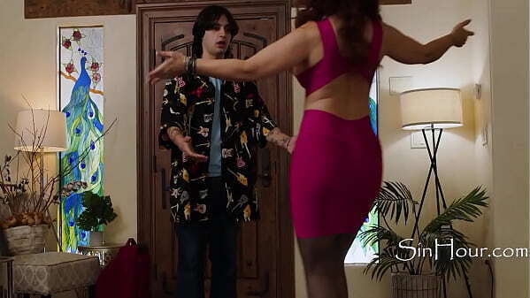 From Scholar Siren, Stepmom'_s Unfortunate Transformation