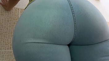 STEP DAUGHTER'_S SWEET ASS