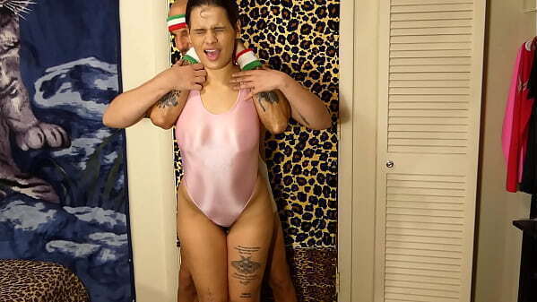 PORNSTAR CHAMPION WOMEN FULL NELSON WRESTLING HOLD CHALLENGE MATCH