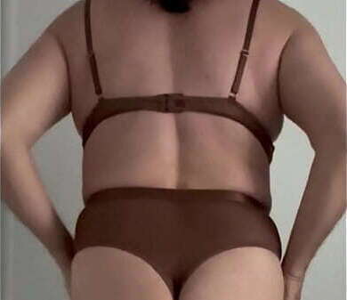 Amateur crossdresser trying just delivered bodysuit