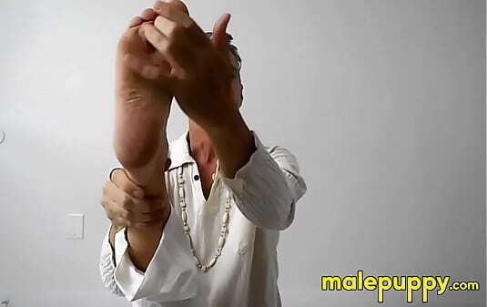 Yoga master Richard Lennox some chakra yoga meditation through foot worship