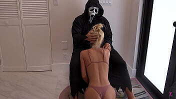 Sexy Lacy Curing Depression with Some Head Pussy