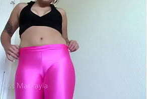 PINK SPANDEX LEGGINGS SHOW