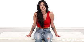 Receptionist autobody shop gets pussy WRECKED!