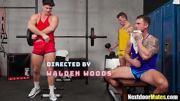 buddies suck glory hole