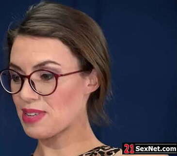 milf instructor blowjobs student