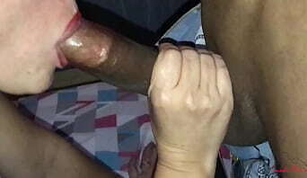 Dotado comendo Sra. Moema Dogging Marido Filma Tudo