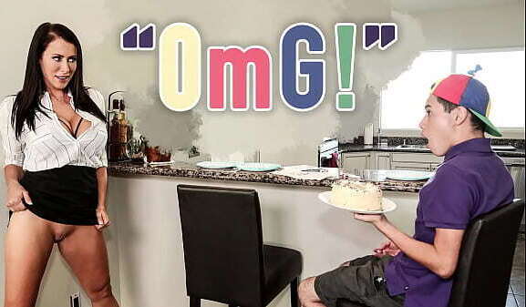 BANGBROS Juan Caballo Loco Gets Himself MILF (Reagan Foxx) Birthday