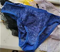 Ensuciando calzoncito de mi cu&ntilde_ada para que se los ponga manchados de mi lechita