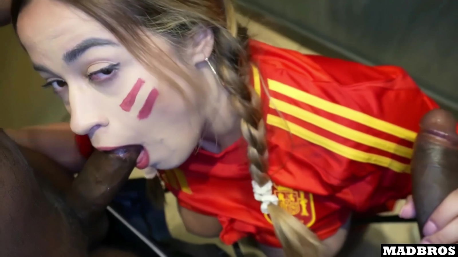 Supportrice Espagnole Gros Baisee Dans Parking Apres Match Foot With Marta Villalobos