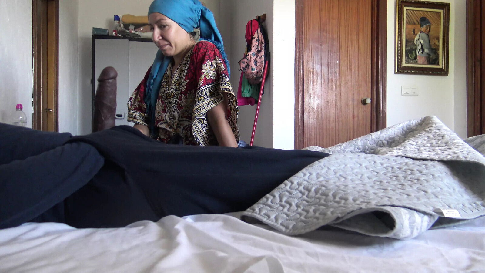 This Turkish granny SHOCKED take front her.