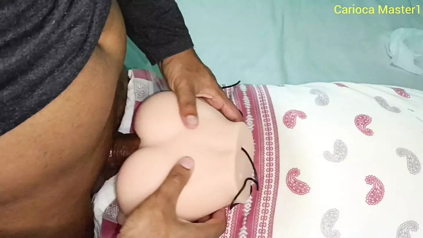 Eating vibrating doll