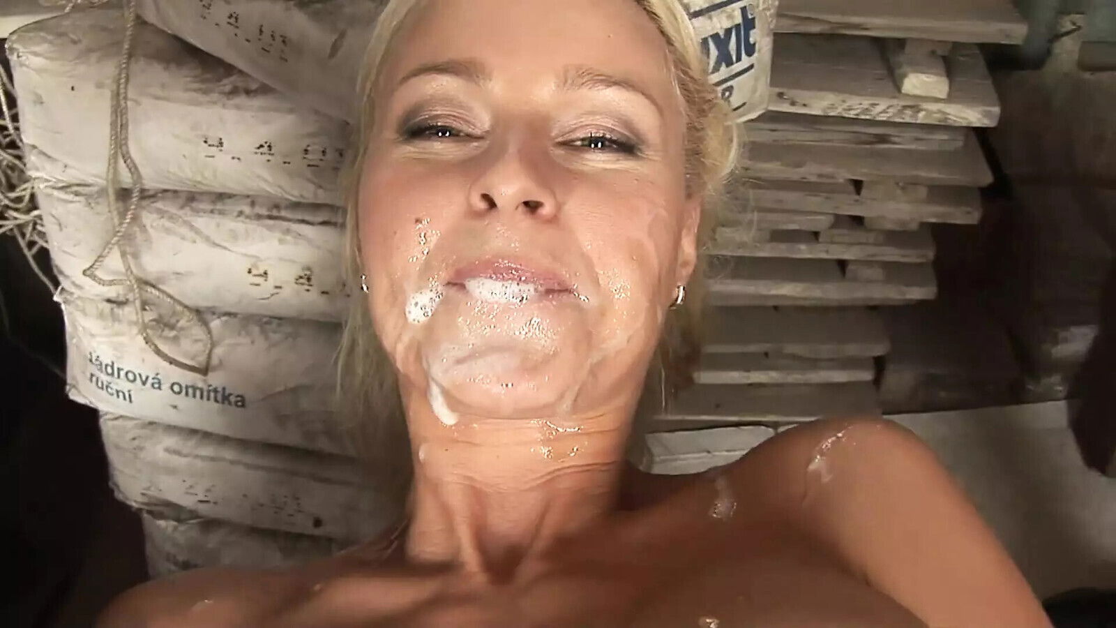 Nikki plays strange games perversion with dicks asshole