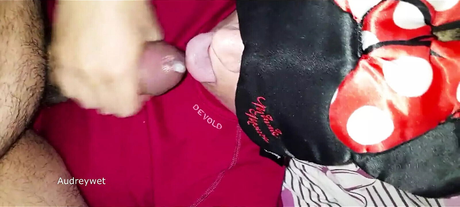 Audrey-f. blowjob when couch